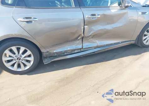 2016 Kia Optima Ex z USA, uszkodzony, nr VIN 5XXGU4L34GG044222